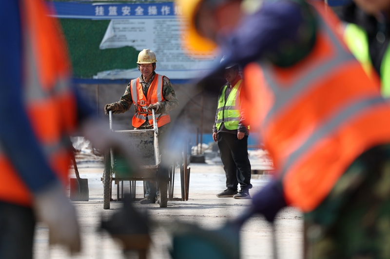 兰合铁路建设加速推进(图5)