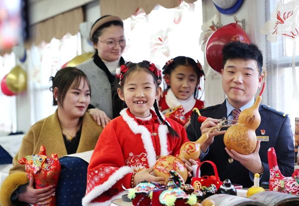 旅客的归途有他们的青春在守护(图2)