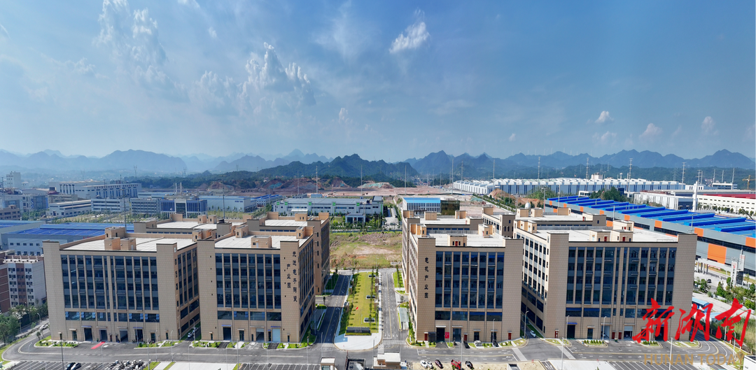 天下娄商“硅”基筑梦“电”联未来@湖南日报(图2)