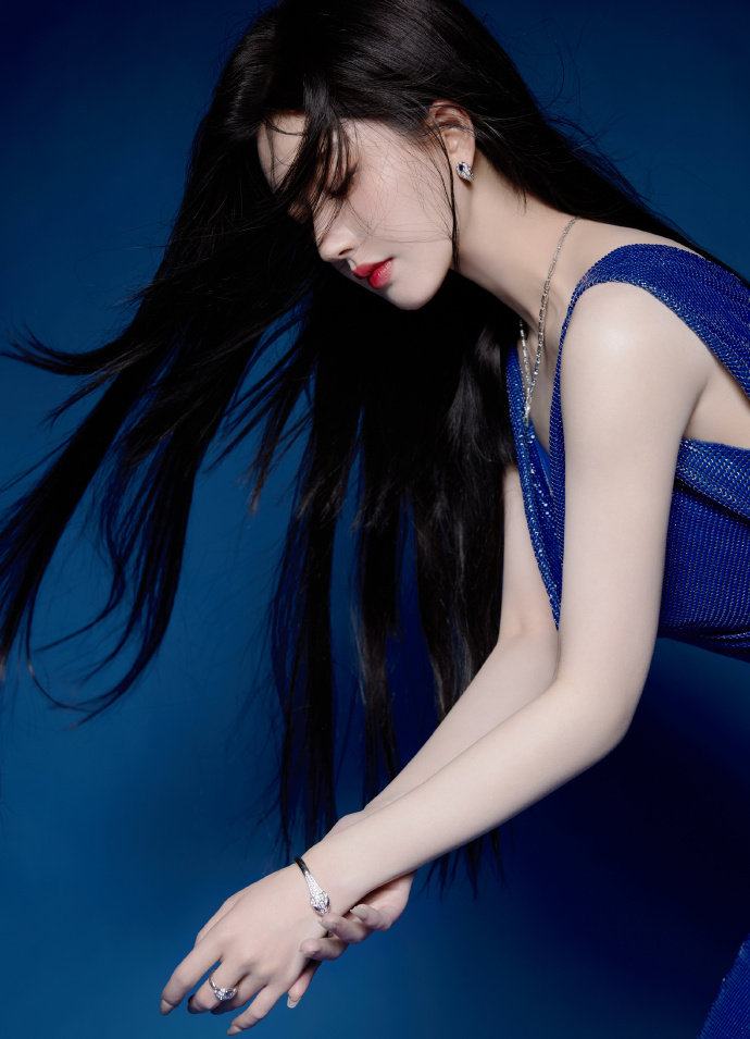 必赢Bwin国际：在健身器材上做a(图1)