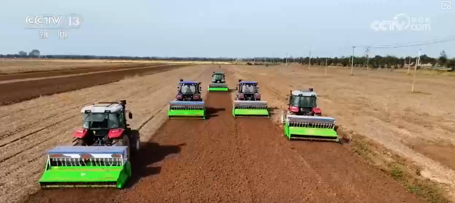 必赢Bwin：各地精准施策全力以赴高质量播种“新技术+新设备”让秋冬种更“智慧”(图1)